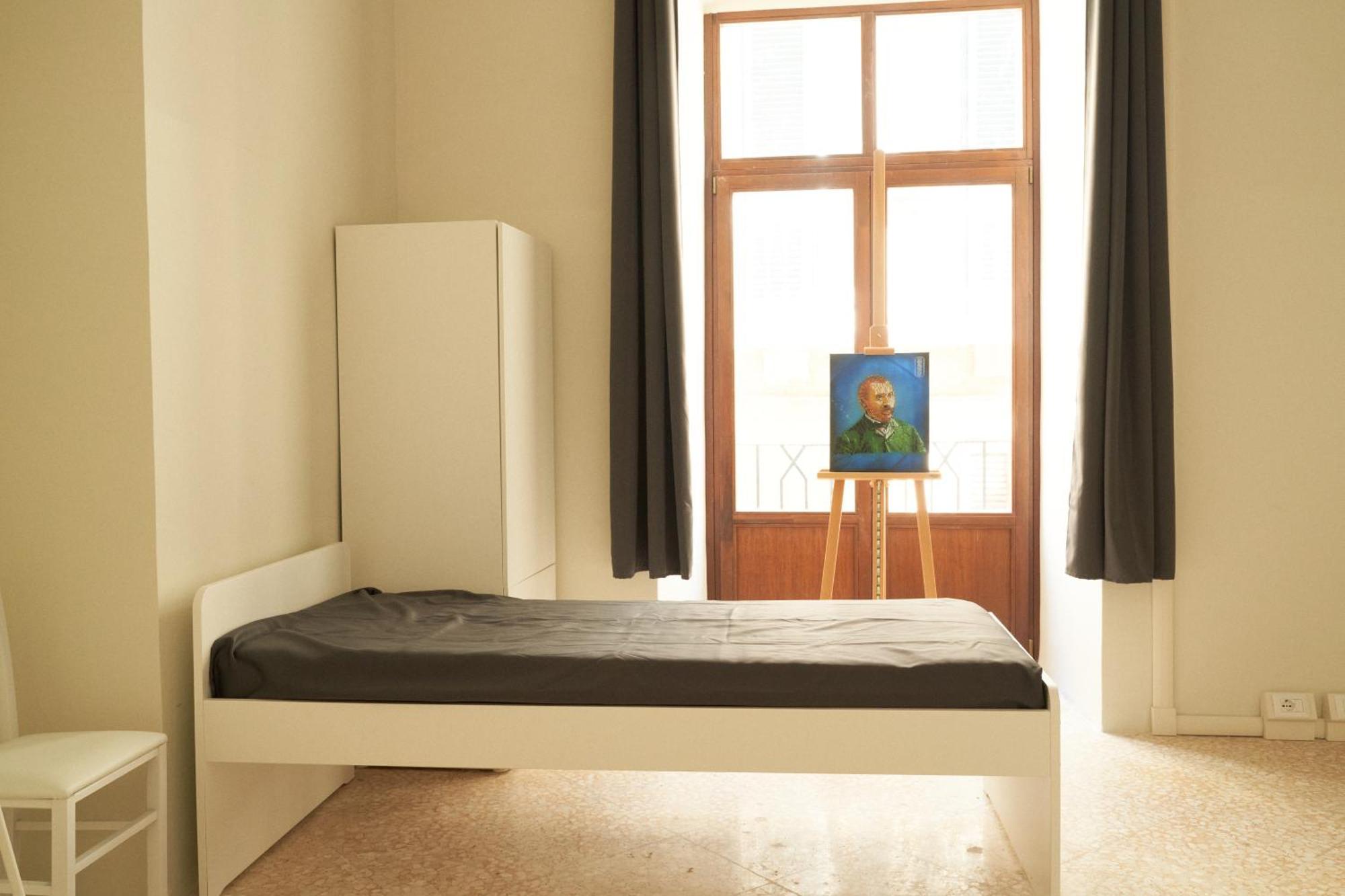 Hub Portanova Hostel Trani Kültér fotó