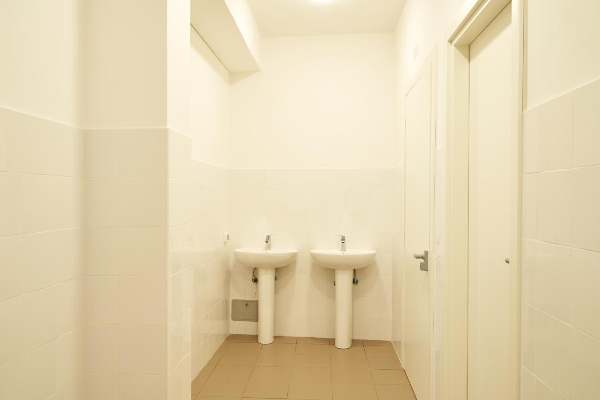 Hub Portanova Hostel Trani Kültér fotó